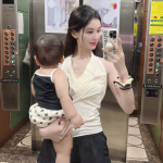 宝妈套图素材_辣妈颜值身材双高，有钱，亲子互动，生活照有带货（1203张图没有视频）