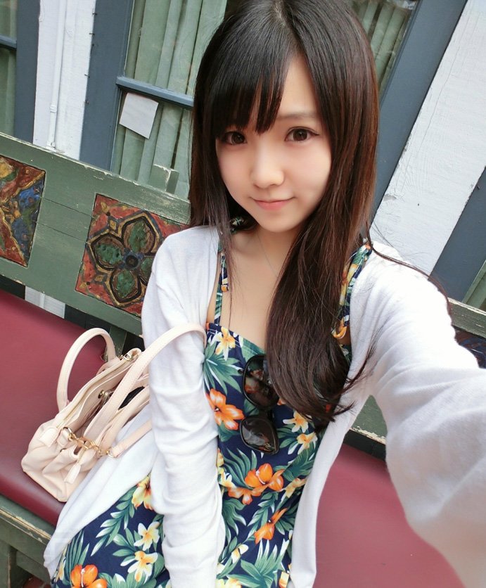 美女微信套图-青春卡哇伊美女小可爱自拍照9