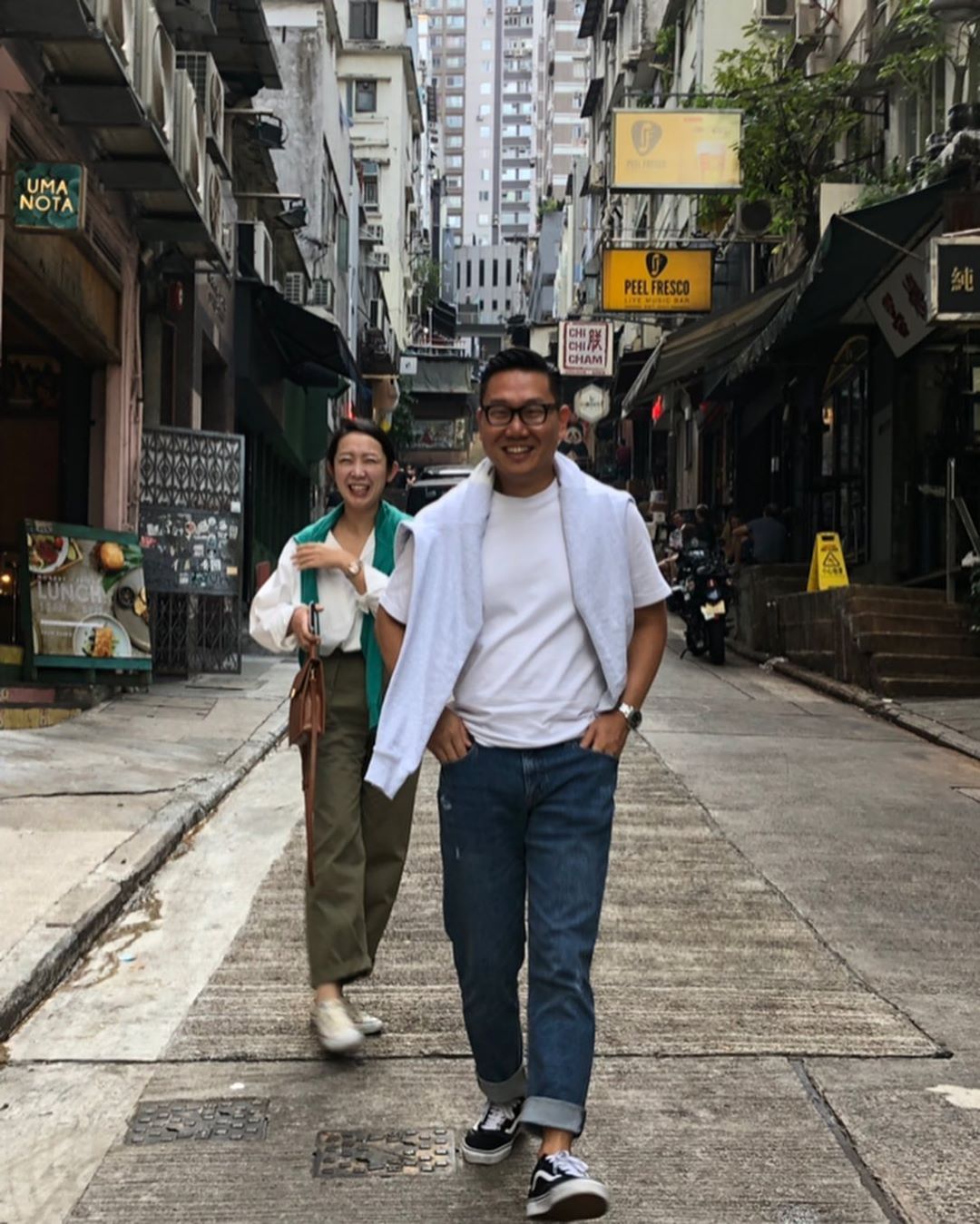 中年男经理真实生活微信照片_外企公司高管工作生活日常套图12