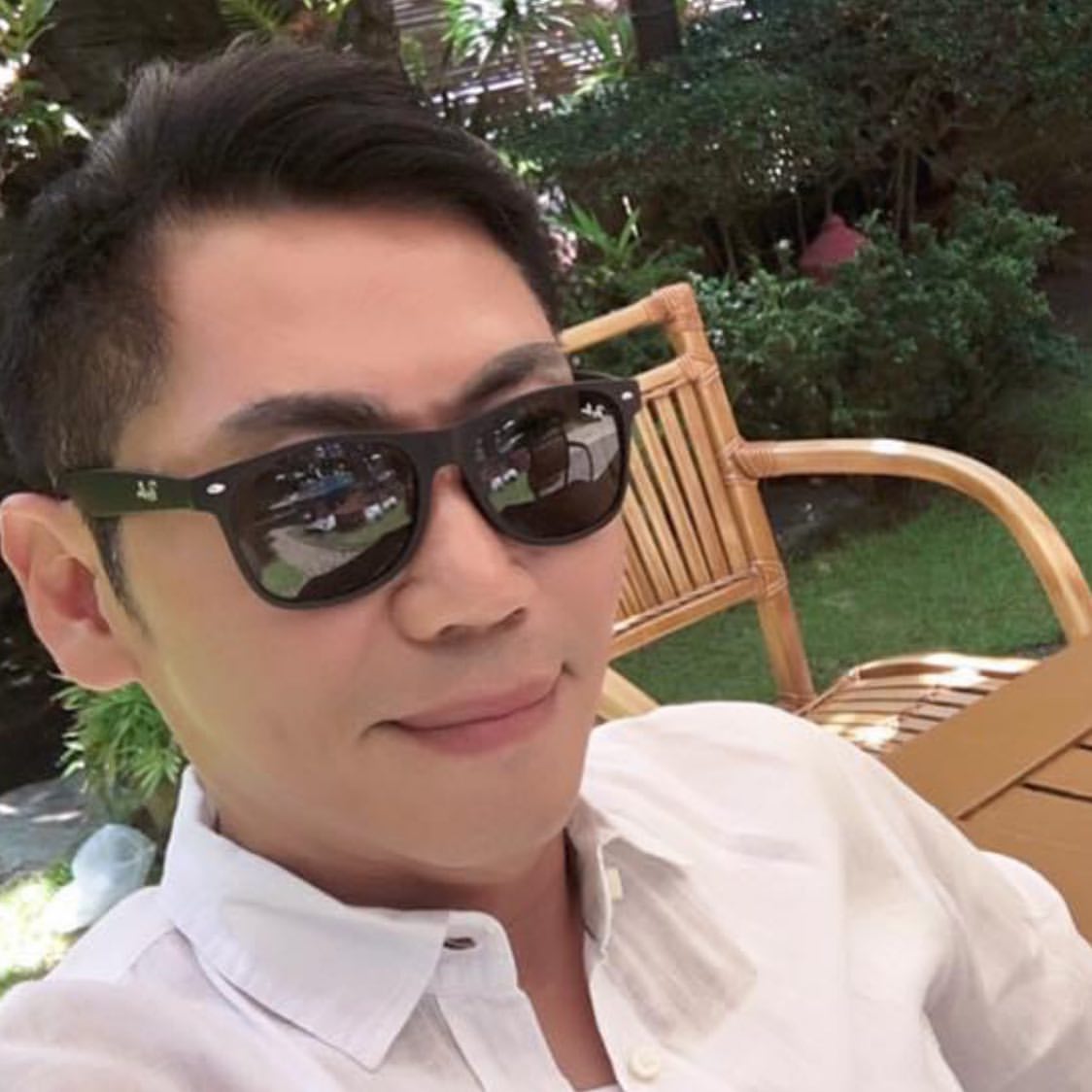 【狗推新人设】微信朋友圈包装素材_成功男士生活工作吃喝玩乐套图2