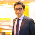 某啤酒公司高管工作生活日常套图_中年男人真实生活微信照片（415照片+21视频）