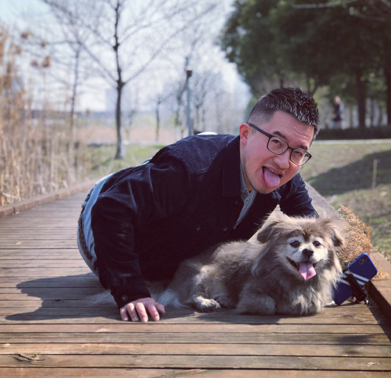 微信帅哥套图_微信小哥哥营销图片素材-朋友圈同人男图片4