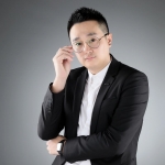 热爱旅游和工作的36岁中年大叔套图_有工作照视频图（913张图+54个视频）