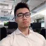 成熟大叔生活照套图_健身有腹肌-旅游跟外国人合照经常住酒店视频图（554照片9视频）