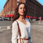 狗推包装素材_英国美女套图-生活工作吃喝玩乐图（446照片20视频）长期更新