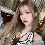 （329张图+22个视频）可爱美女套图三方人物素材_大量性感摆拍照片_视频带自拍